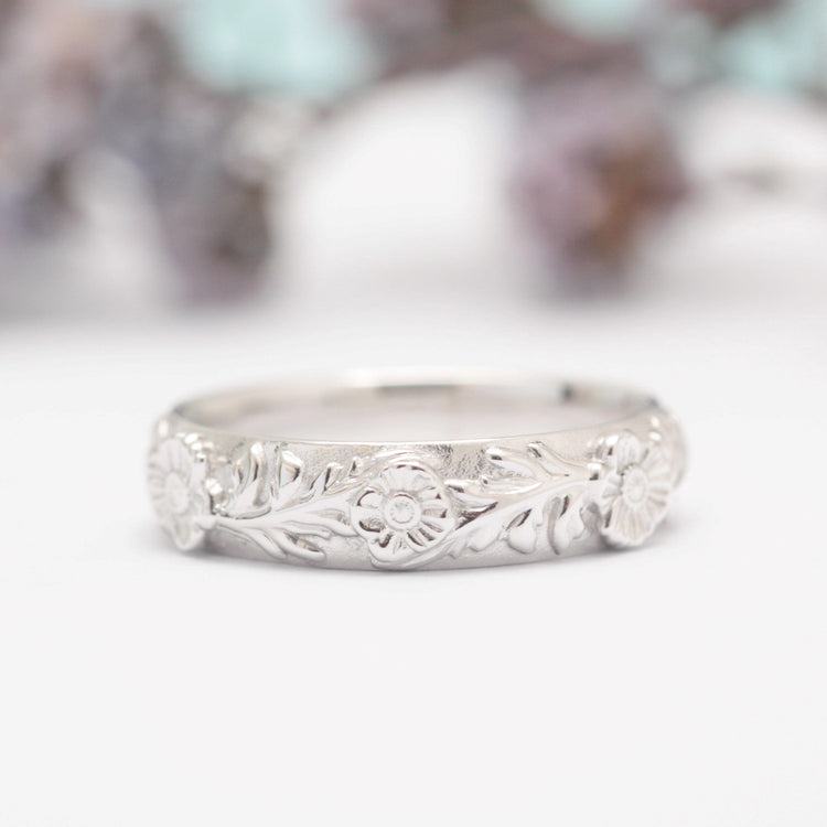 Wide Poppy Trio Wedding Ring - Vinny & Charles
