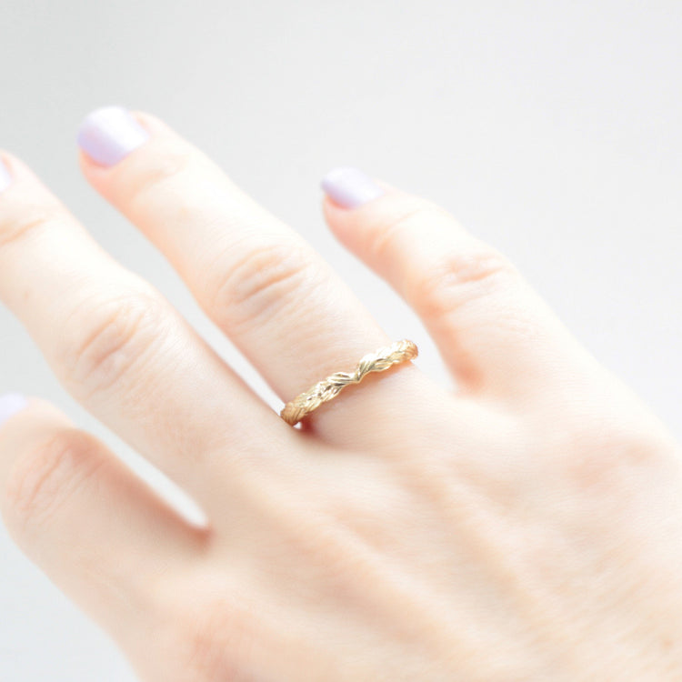 Bay Laurel Leaf Wedding Ring - Vinny & Charles