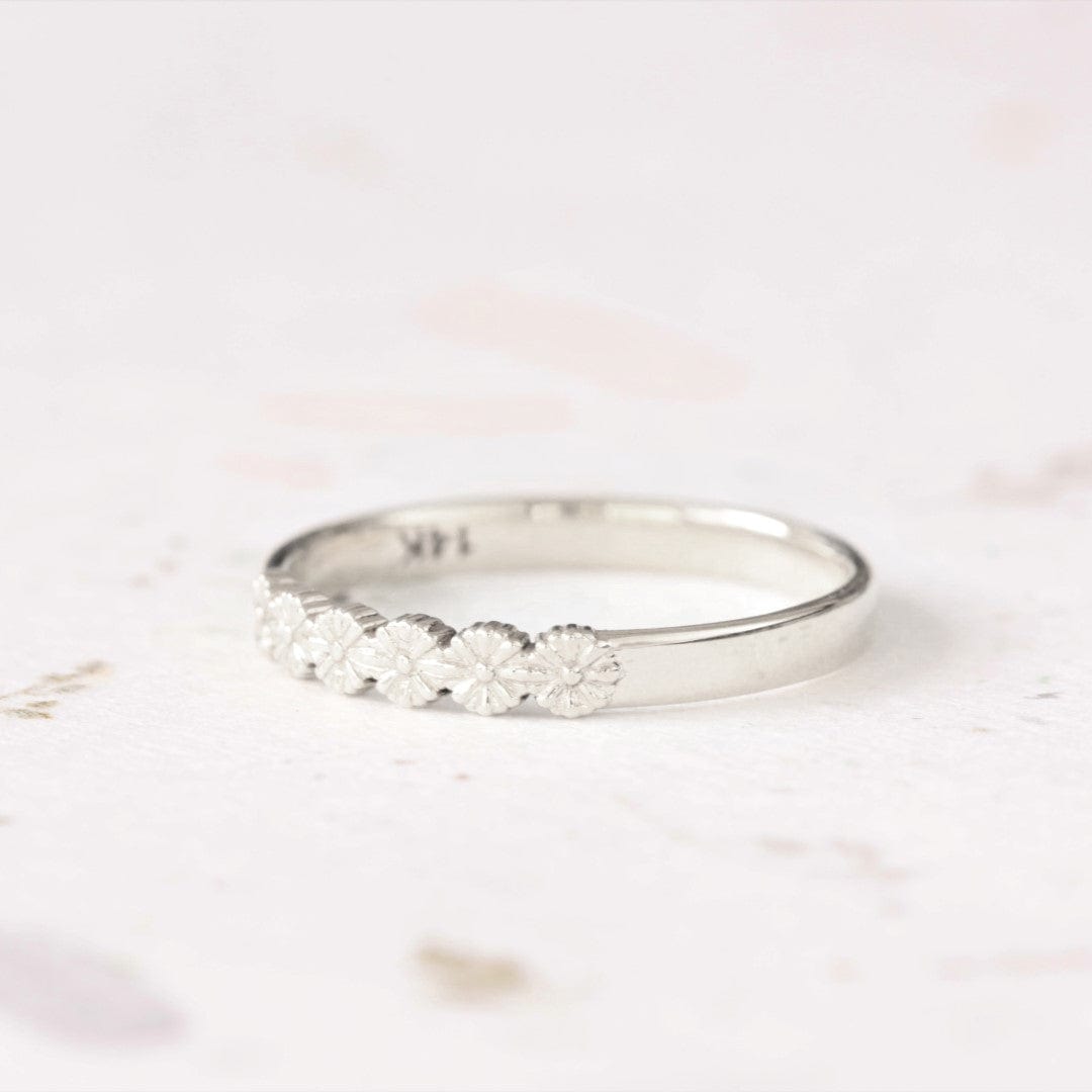 Daisy Wedding Ring - Vinny & Charles