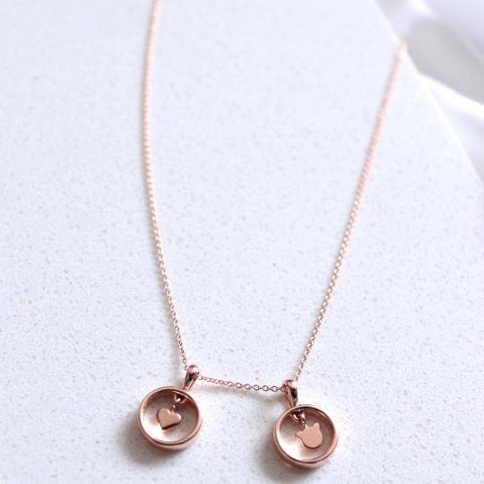 Heart charm necklace in 14k gold - Vinny & Charles