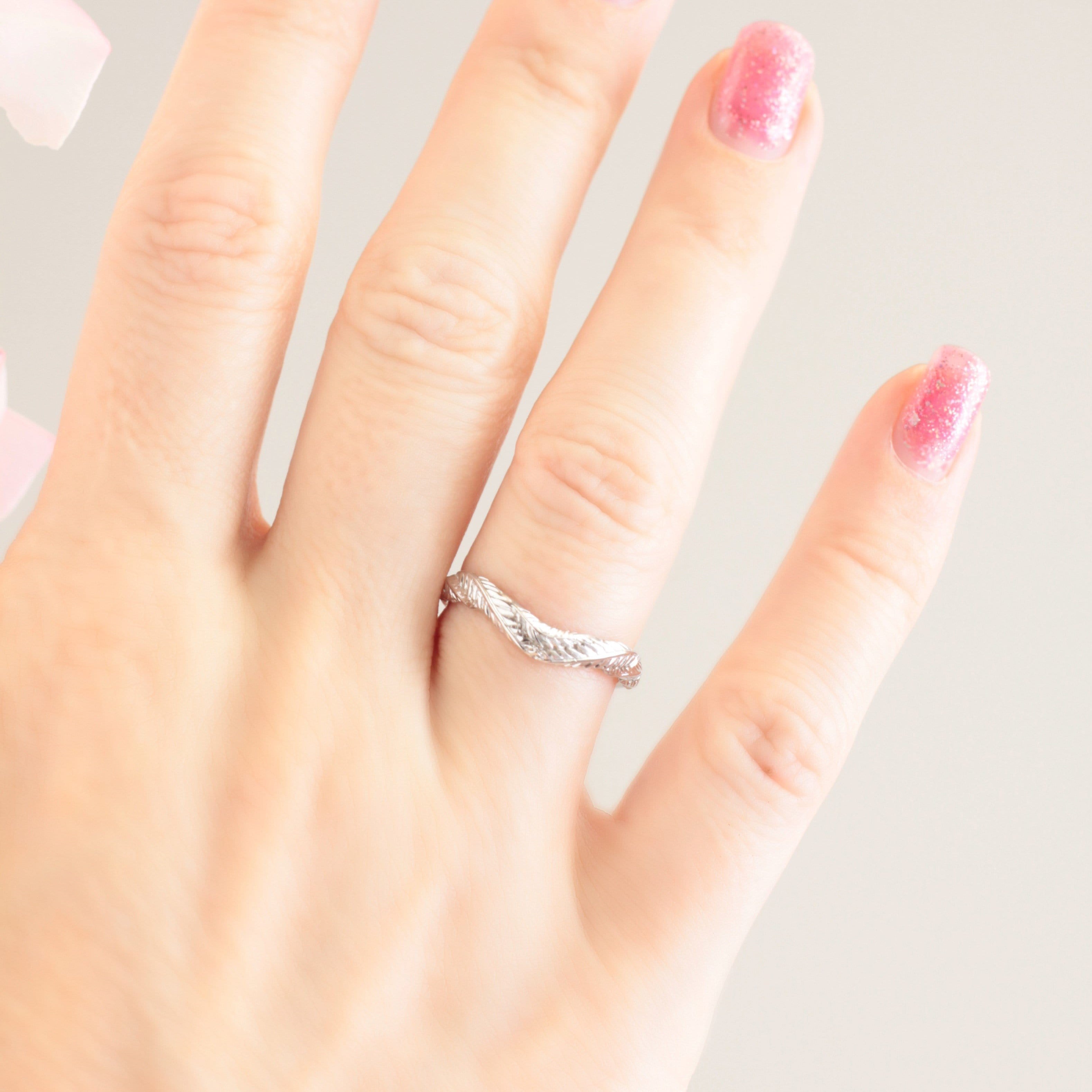 Foliage Leaf Wedding Ring - Vinny & Charles