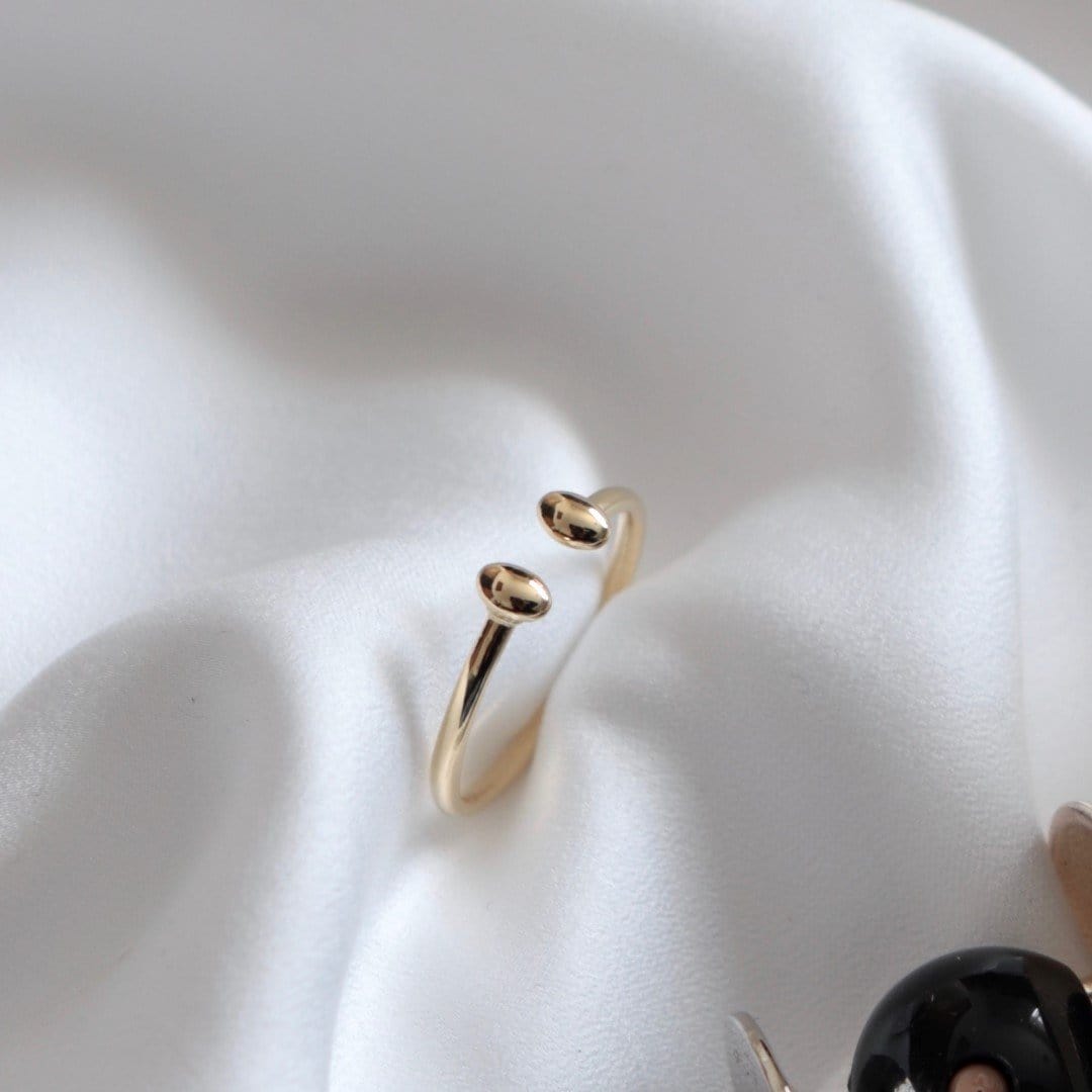 14k Gold Droplet Ring - Vinny & Charles