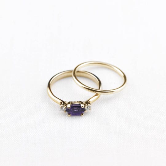 amethyst and diamond ring yellow gold