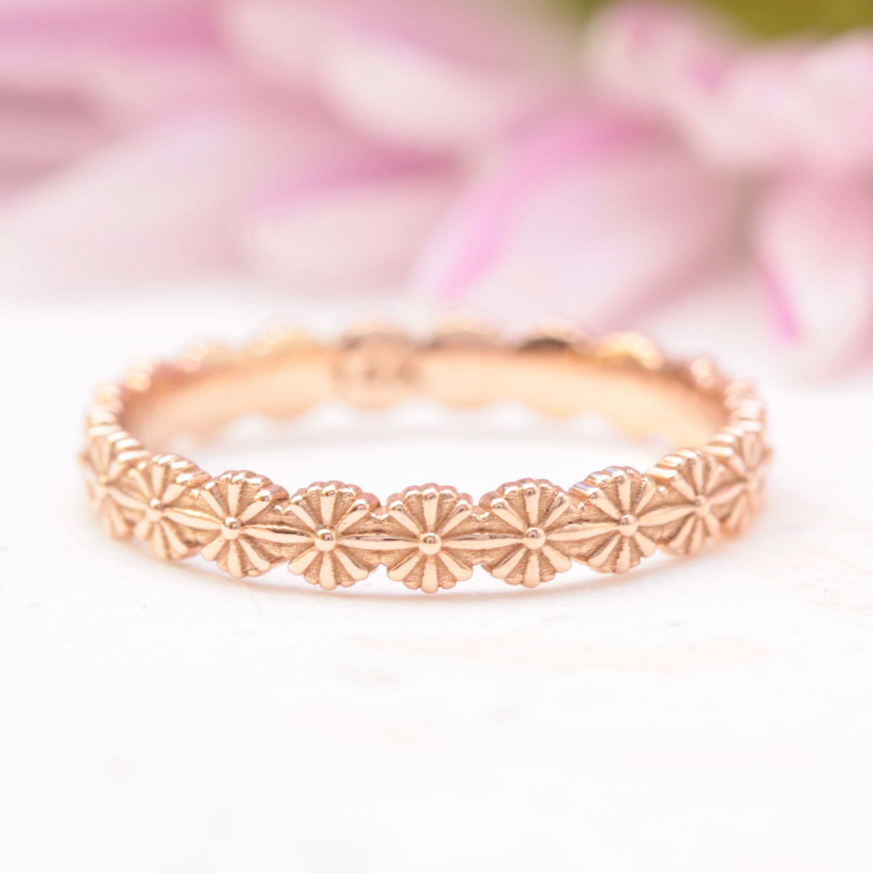 Daisy eternity wedding ring - Vinny &amp; Charles