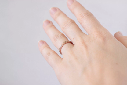 Patterned Rose Gold Wedding Ring - Vinny &amp; Charles