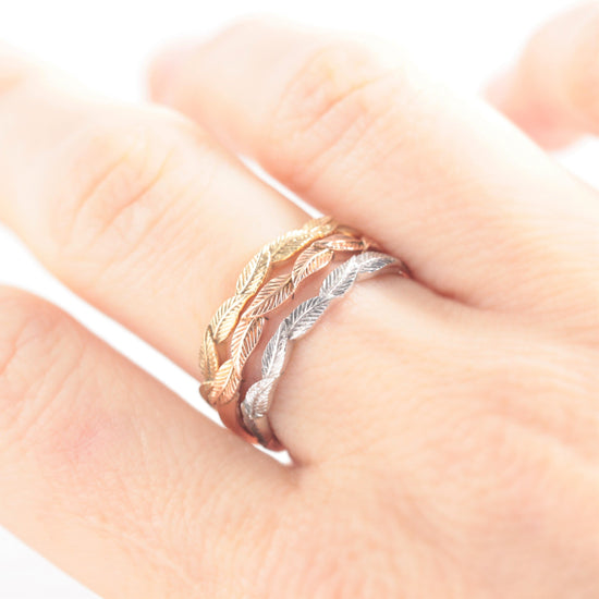 nature inspired leaf wedding ring white rose yellow gold